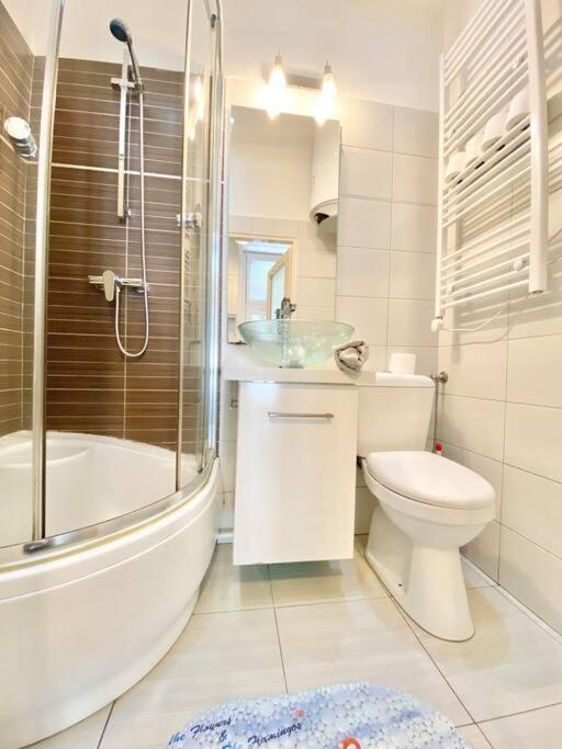 Stay Cool! Apartment With Sauna And Private Garden Budapest Exterior foto